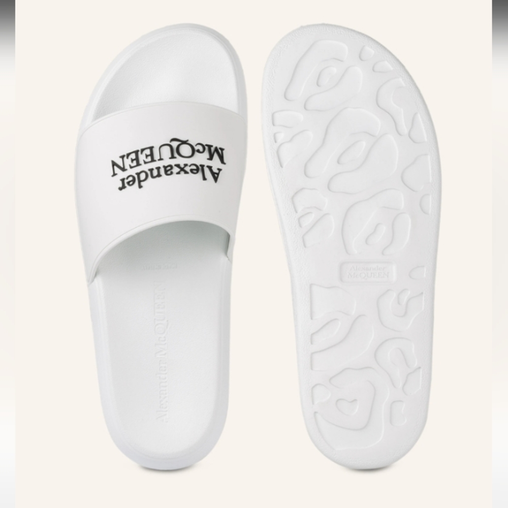 Alexander McQueen Slides Size 41 NWT